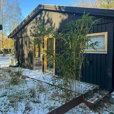 Architect-designed House By Gudmindrup Дом отдыха