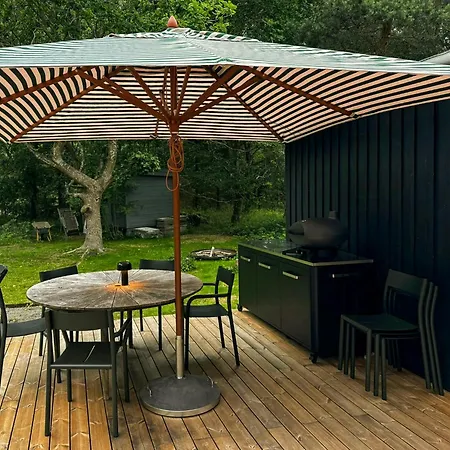 Vakantiehuis Architect-designed House By Gudmindrup