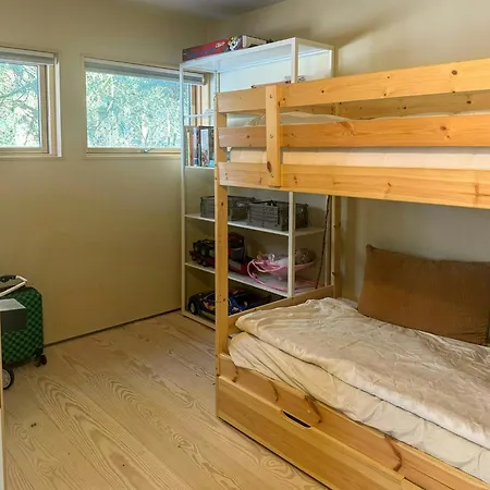 Vakantiehuis Architect-designed House By Gudmindrup Højby