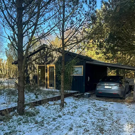 Architect-designed House By Gudmindrup *